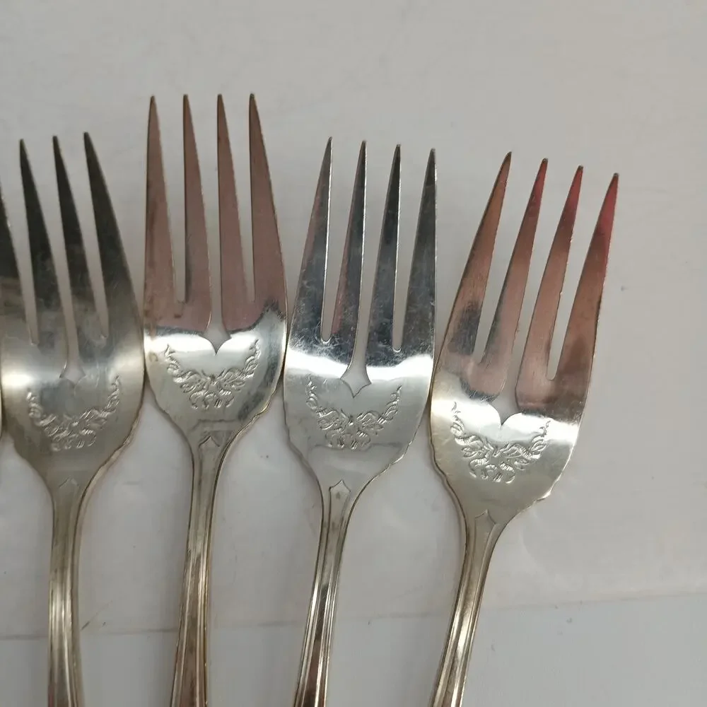 6X SF Vtg Oneida Community Bridal Wreath Silver Plate Salad Forks Silverplate